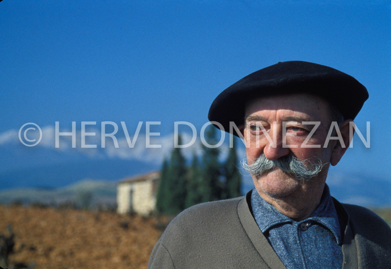 0943_17746 VIGNERON ASPRES_