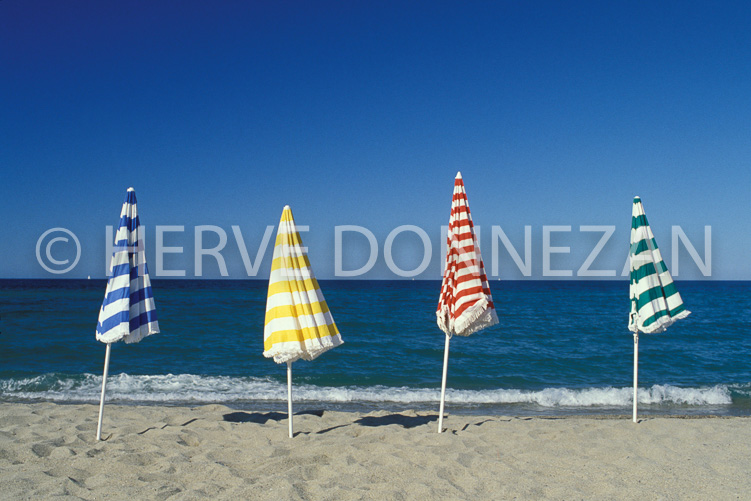 1420_22663_PARASOLS-MARINE_A4