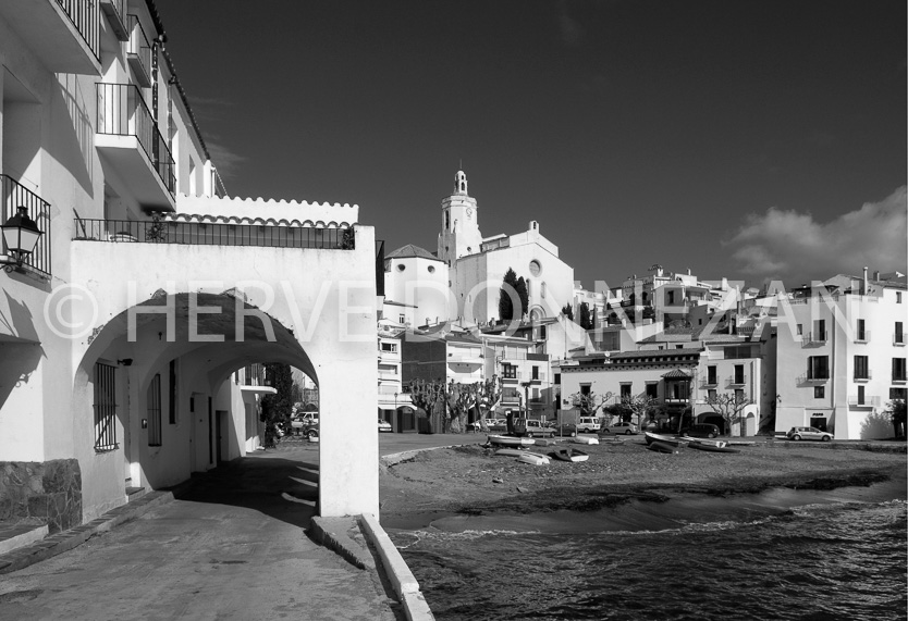 SPAIN CATALOGNE COSTA BRAVA CADAQUES