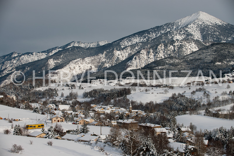 4670_0150823-CERDAHNE_TRAIN JAUNE-NEIGE