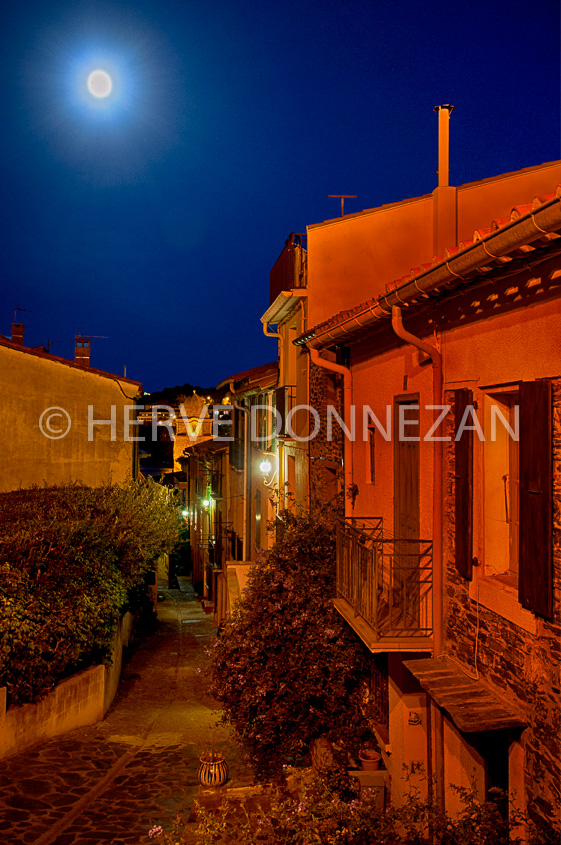 4925__2240COLLIOURE_FULLMOON1