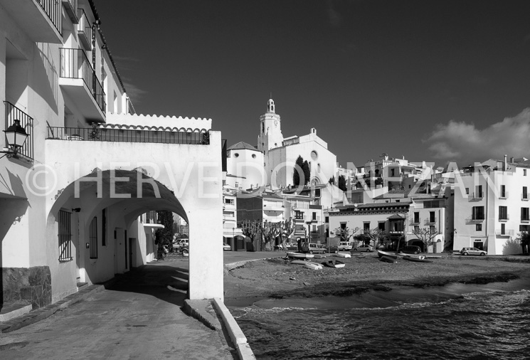 2792_79308_CADAQUES