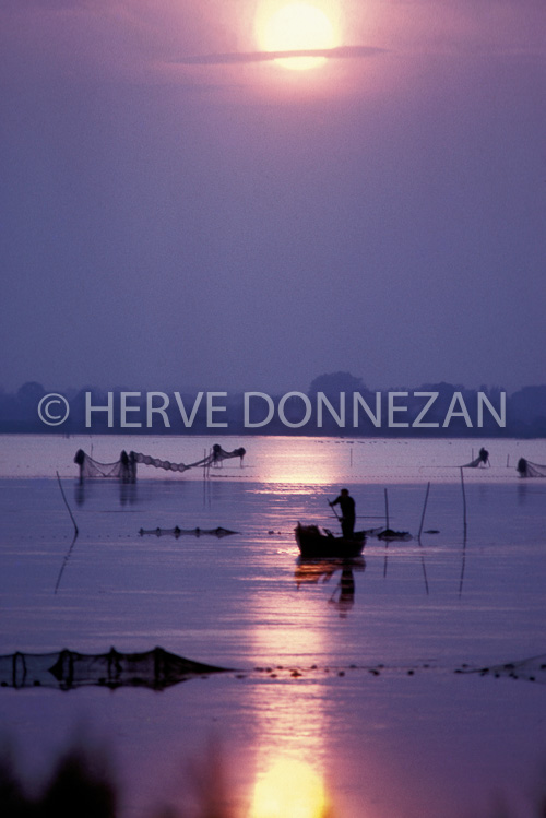 0093 ETANG CANET