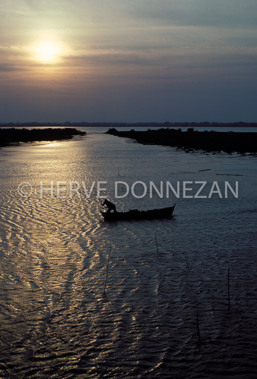 1405_22314 ETANG CANET SUNSET