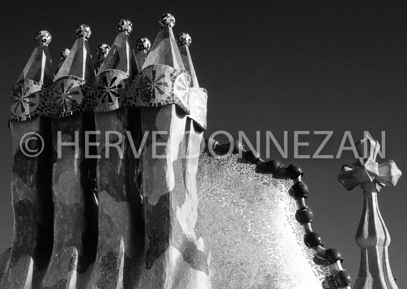 3248_39648_BARCELONE_GAUDI_3