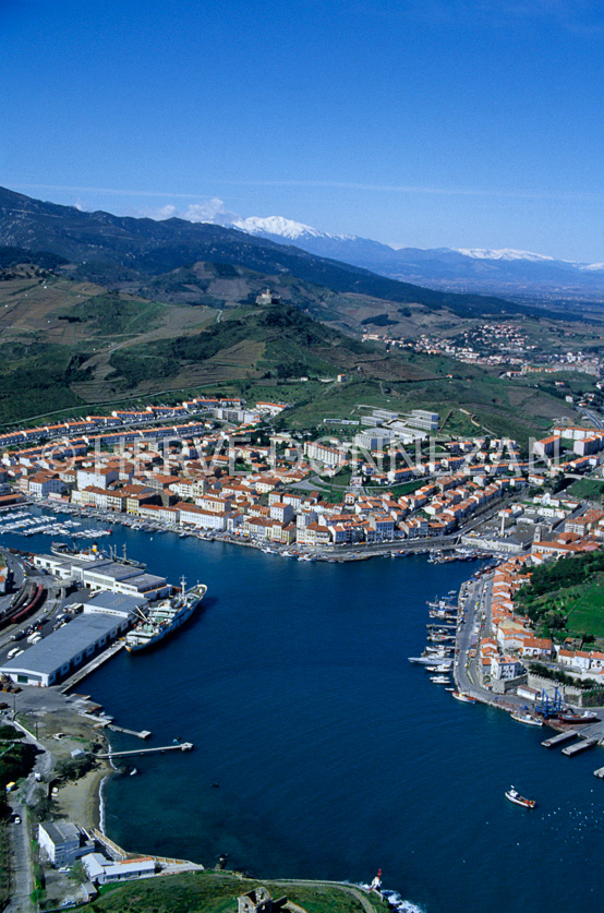 FRANCE PYRENEES ORIENTALES PORT VENDRES
