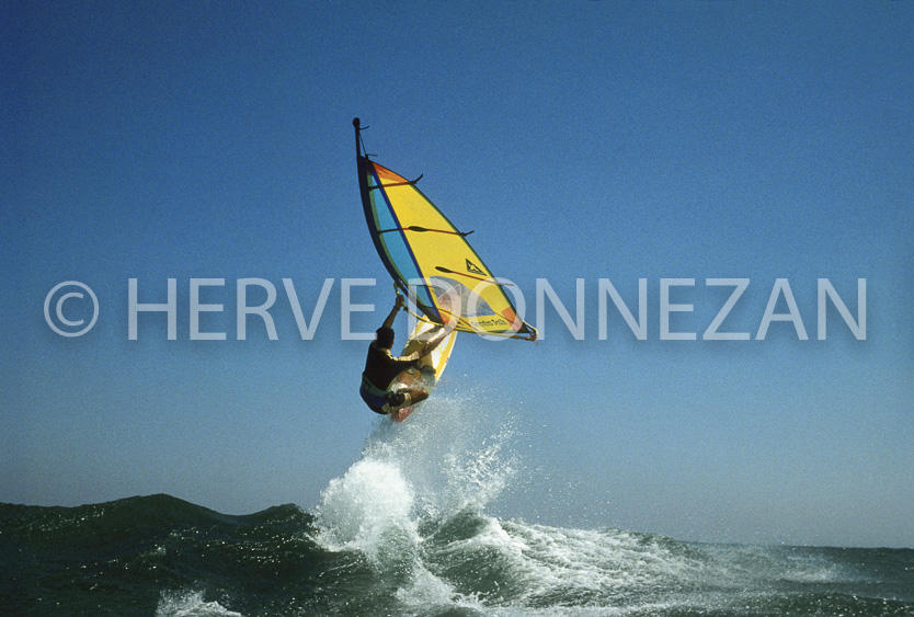 WINDSURF