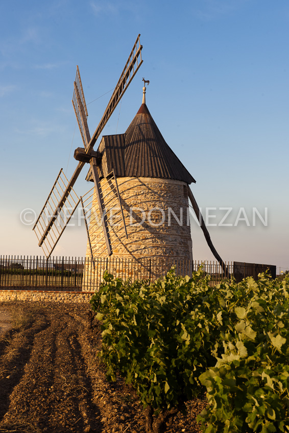 0140792 MOULIN CLAIRA